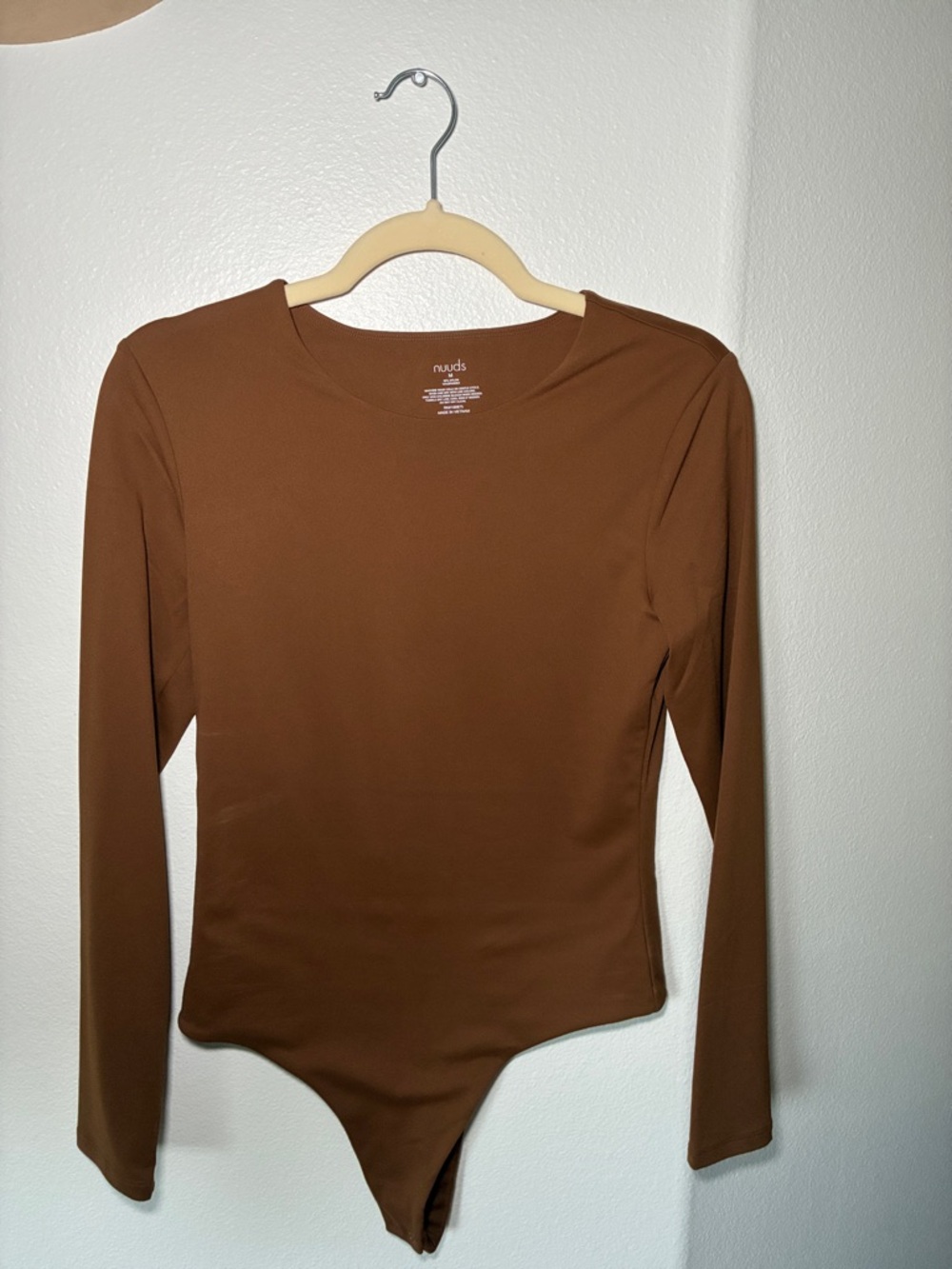 Nuuds Long Sleeve crew neck Bodysuit in chocolate